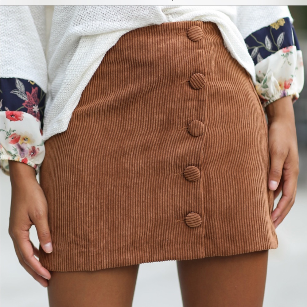 corduroy skirt. brand new